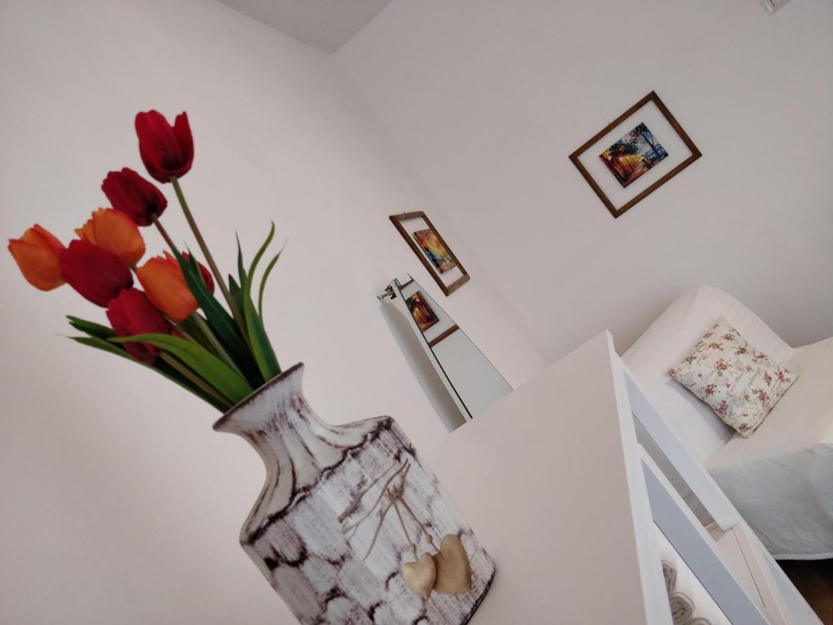 Апартаменты Anamoni Bed And Relax Беневенто Экстерьер фото